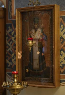 Икона святителя Димитрия Ростовского с частицей мощей святого